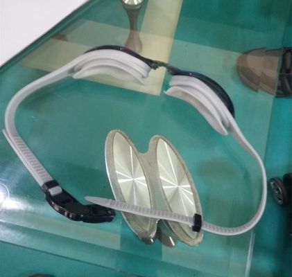 シリコンミニインジェクション鋳造機 シリコンの水泳用メガネを作るため