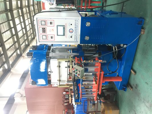 ゴム圧縮鋳造機 ゴムオイルシール製造機