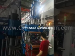 250トンの縦のシリコーン ゴムの射出成形機械